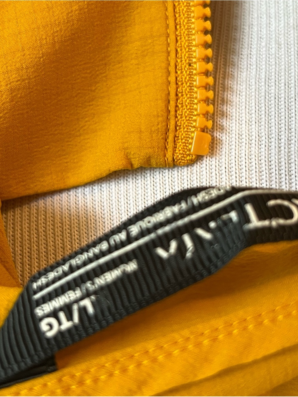 Women’s Arcteryx Squamish Jacket Ultra Light Lightweight Size L Mustard Yellow - Picture 10 of 16